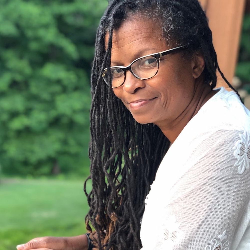 Meet your Posher, Veronica